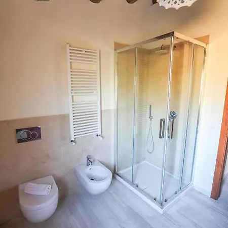 Rapputi 아파트 라스카리