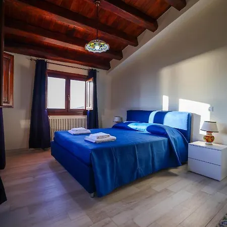 아파트 Rapputi 라스카리